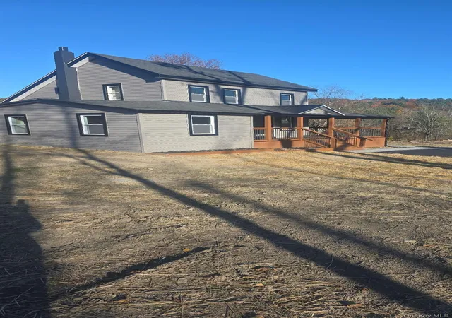 Photo 1 of Single family home for sale at 530 Irish Cape Rd, Wawarsing, NY 12428 | MLS# 1068163 | Listing updated on 2026-10-29