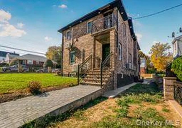 Photo 2 of Single family home for sale at 13-18 154 Street, New York, NY 11357 | MLS# 1068291 | Listing updated on 2026-10-29