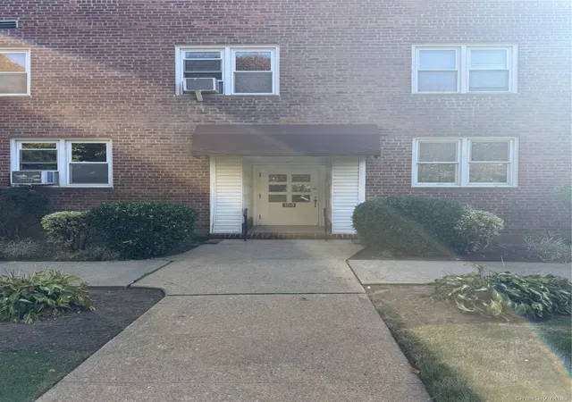 Photo 1 of House for sale at 159 Smith #G8, Hempstead, NY 11520 | MLS# 1068331 | Listing updated on 2026-10-30