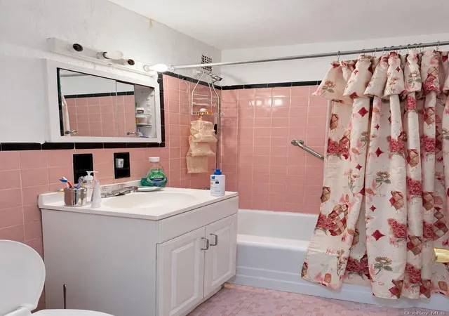 Photo 4 of House for sale at 41-67 Judge St #1J, New York, NY 11373 | MLS# 1068417 | Listing updated on 2026-10-29