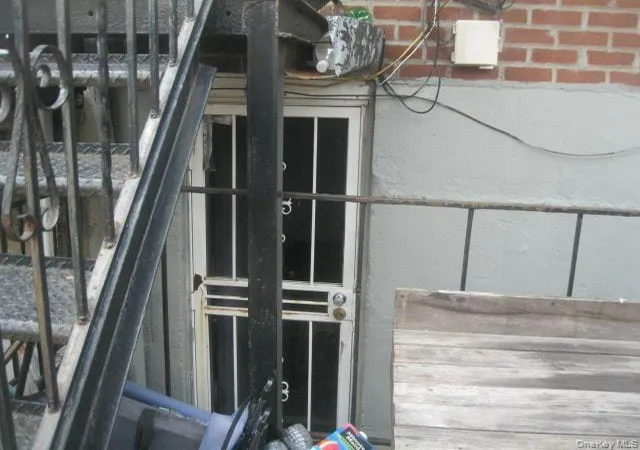 Photo 4 of House for sale at 949 E 106th Street, New York, NY 11236 | MLS# 1068419 | Listing updated on 2026-10-30