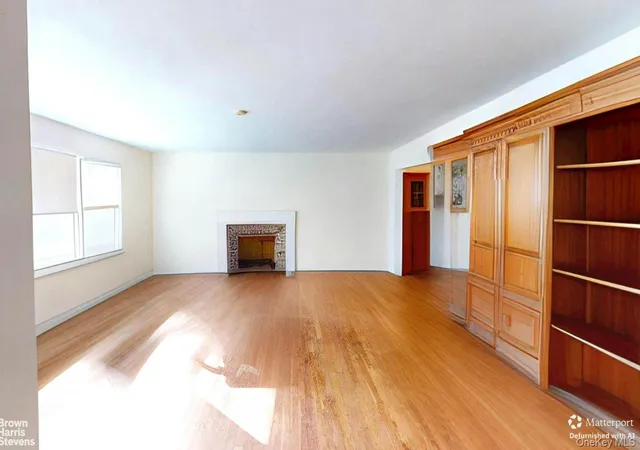 Photo 4 of Single family home for sale at 27 Harvard Dr, Greenburgh, NY 10530 | MLS# 1068457 | Listing updated on 2026-10-30