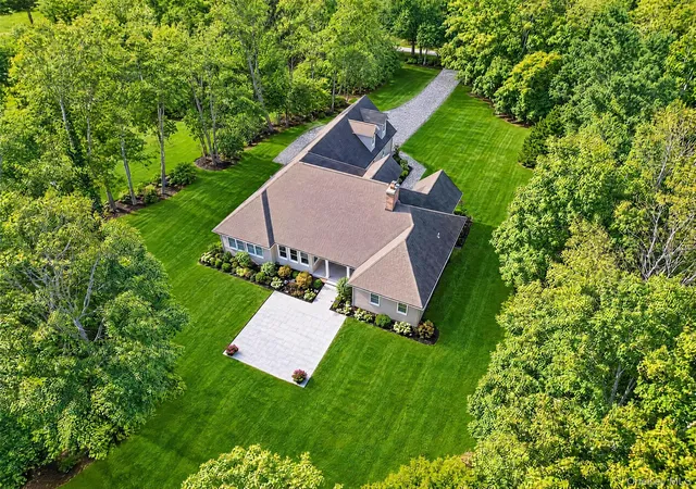 Photo 3 of Single family home for sale at 1320 Breakwater Rd, Southold, NY 11952 | MLS# 1068525 | Listing updated on 2026-10-30
