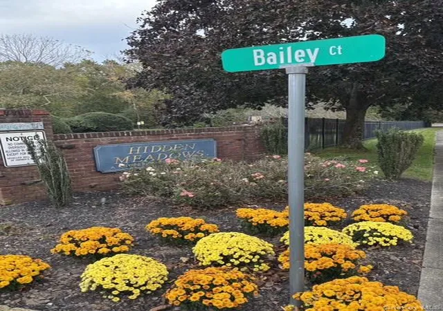 Photo 1 of House for sale at 140 Bailey Ct #140, Brookhaven, NY 11953 | MLS# 1068571 | Listing updated on 2026-10-30
