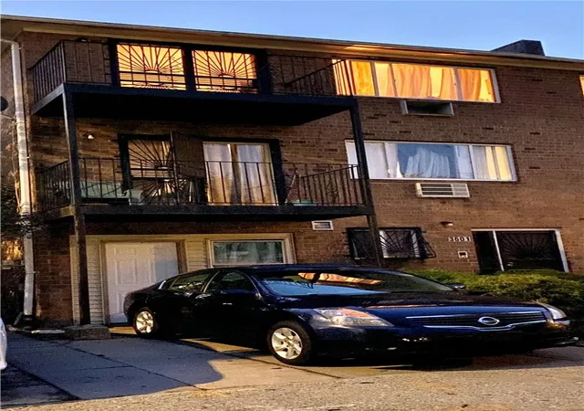 Photo 1 of Sale Pending at 3601 Pratt Ave, Bronx, NY 10466 | MLS# H6078348 | Listing updated on 2024-12-04