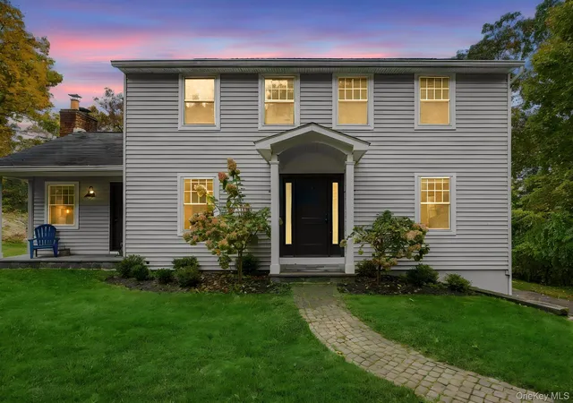 Photo 2 of Single family home for sale at 3 Harvey Rd, Croton Falls, NY 10519 | MLS# H6098561 | Listing updated on 2026-10-17