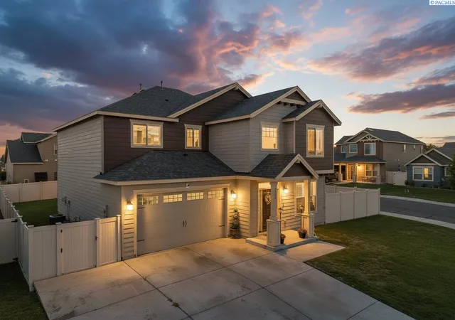 Homes for sale in Sunnyside, WA | 1713 Liberty Lane, Sunnyside, WA 98944 | MLS# 294387