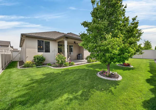 Homes for sale in Richland, WA | 2853 Copperstone Street, Richland, WA 99354 | MLS# 294161