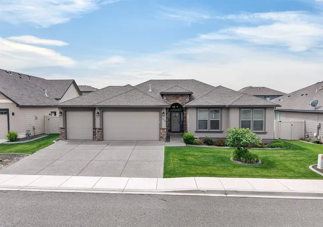 Homes for sale in Richland, WA | 2853 Copperstone Street, Richland, WA 99354 | MLS# 294161