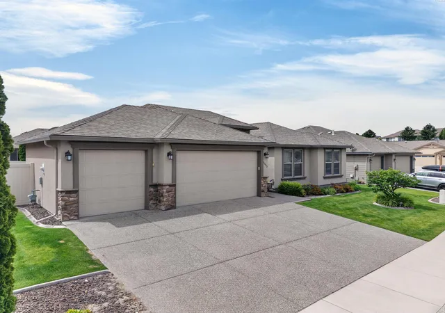 Homes for sale in Richland, WA | 2853 Copperstone Street, Richland, WA 99354 | MLS# 294161