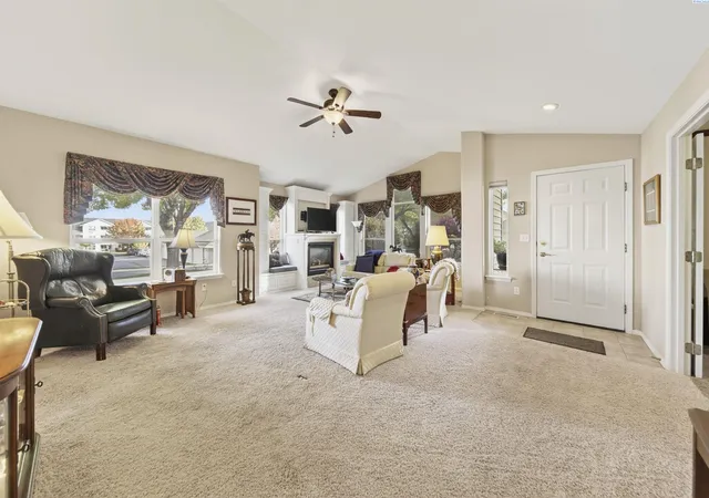 Homes for sale in Kennewick, WA | 3504 S Fisher Ct, Kennewick, WA 99337 | MLS# 288326