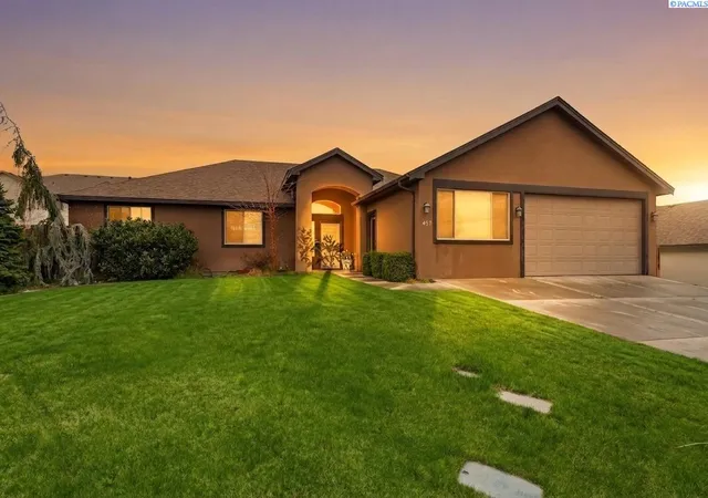 1st image of 497 Charbonnueau Dr, Richland, WA 99352 | MLS# 291464