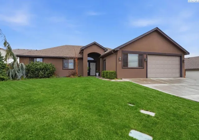 2nd image of 497 Charbonnueau Dr, Richland, WA 99352 | MLS# 291464