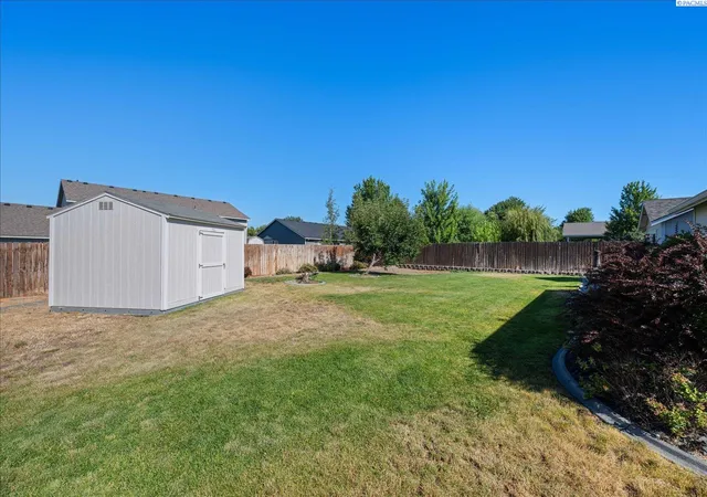 Homes for sale in West Richland, WA | 3211 S Highlands Blvd, West Richland, WA 99353 | MLS# 293964