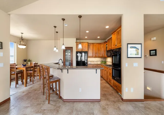 Photo 3 of Single family home for sale at 8714 W 6th Avenue, Kennewick, WA 99336 | MLS# 295387 | Listing updated on 2026-09-15