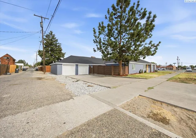 43rd image of 807 N 12th Ave, Pasco, WA 99301 | MLS# 294456
