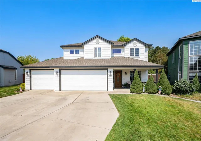 Photo 1 of Single family home for sale at 3309 S Buntin St, Kennewick, WA 99337 | MLS# 295661 | Listing updated on 2026-09-17