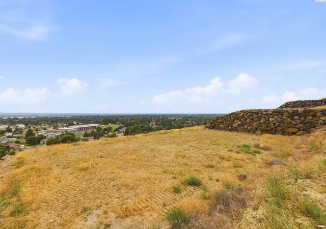 Photo 3 of Land for sale at 7298 W 20th Avenue, Kennewick, WA 99338 | MLS# 295103 | Listing updated on 2026-07-30