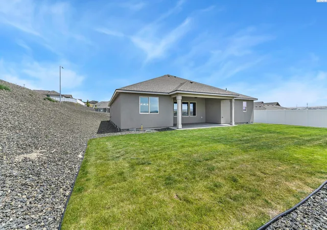 35th image of 2834 S Penn St, Kennewick, WA 99338 | MLS# 294062