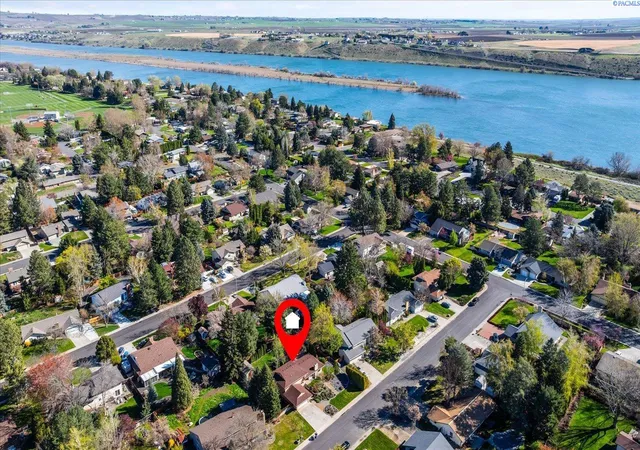 3rd image of 120 Macarthur Street, Richland, WA 99354 | MLS# 291870