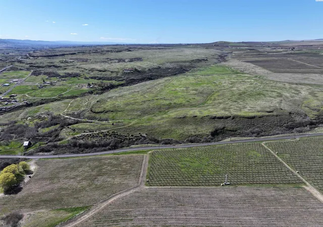 10th image of Nka Rayhill Rd, Benton City, WA 99320 | MLS# 293703