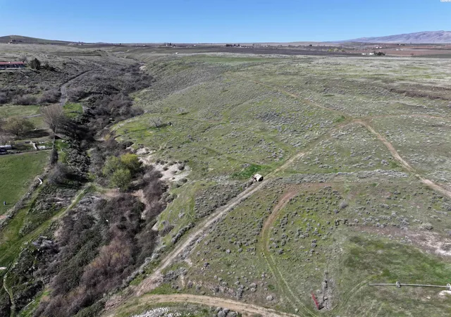 4th image of Nka Rayhill Rd, Benton City, WA 99320 | MLS# 293703