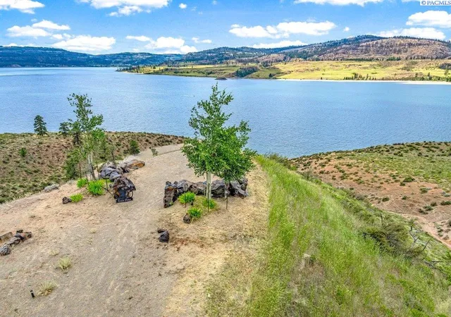5th image of 41205 Harbor View Dr, Davenport, WA 99122 | MLS# 294149