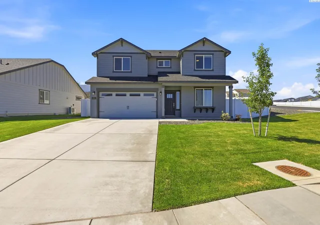 1st image of 4920 Corinth Dr, Pasco, WA 99301 | MLS# 294032