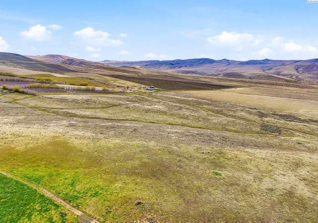 4th image of Nka W Sr 24, Mattawa, WA 99349 | MLS# 291417