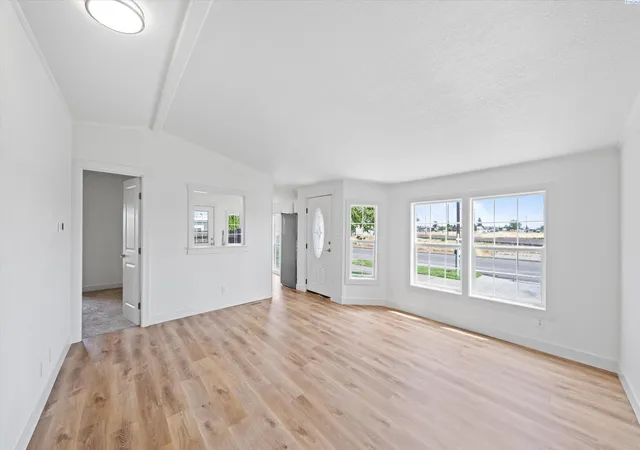 Homes for sale in Pasco, WA | 910 S 4Th Ave, Pasco, WA 99301 | MLS# 294314
