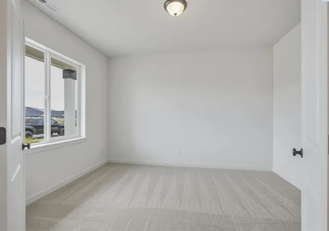 5th image of 215 Packer St, Prosser, WA 99350 | MLS# 291408
