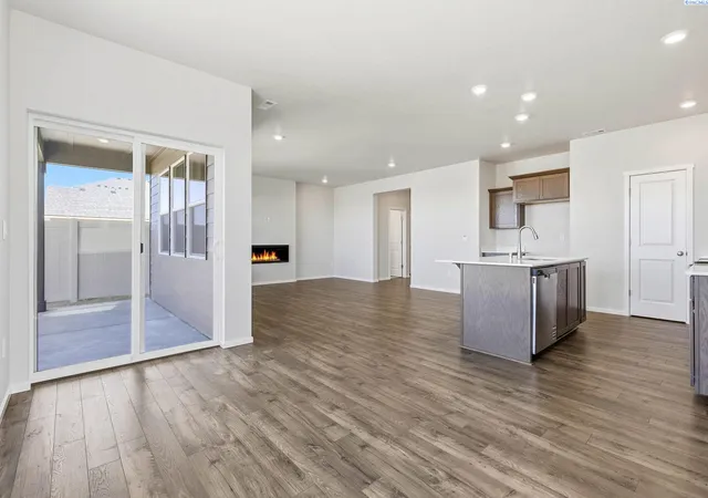 2nd image of 6026 Road 115, Pasco, WA 99301 | MLS# 290449
