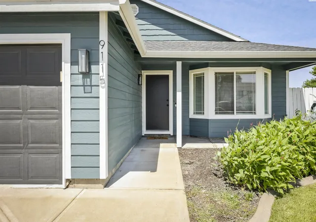2nd image of 9115 Percheron Dr, Pasco, WA 99301 | MLS# 293929