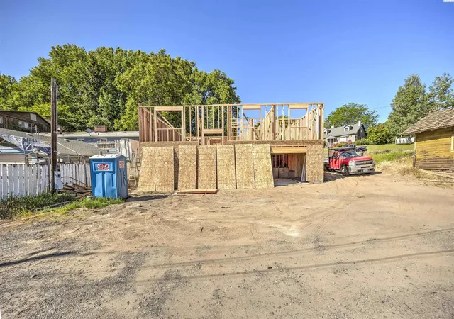 5th image of 622 Sunnyside Ave, Sunnyside, WA 98944 | MLS# 293206