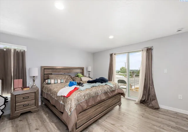 Photo 4 of House for sale at 1402 N Edison St, Kennewick, WA 99336 | MLS# 295125 | Listing updated on 2026-09-14