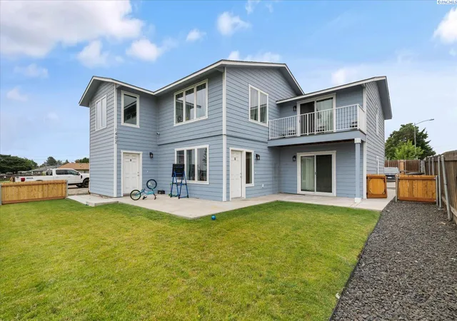 Photo 1 of Multi family home for sale at 1402 N Edison St, Kennewick, WA 99336 | MLS# 295125 | Listing updated on 2026-09-14