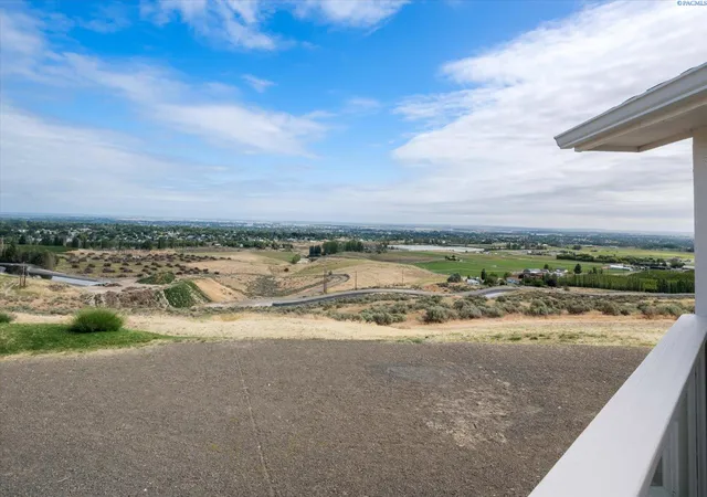 50th image of 37129 S Olympia St, Kennewick, WA 99337 | MLS# 293399