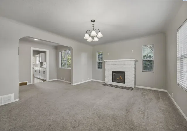 2nd image of 515 W Shoshone Street, Pasco, WA 99301 | MLS# 294535