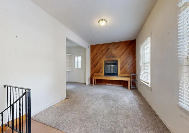 Homes for sale in Pullman, WA | 925 Ne D, Pullman, WA 99163 | MLS# 287989