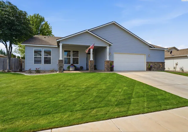 2nd image of 5504 Coolidge Ct, Pasco, WA 99301 | MLS# 294402
