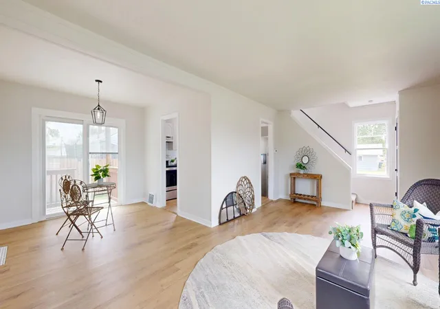 5th image of 709 Comstock Street, Richland, WA 99352 | MLS# 294178