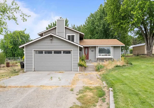 Homes for sale in Benton City, WA | 7 W Wagon Wheel Pr Nw, Benton City, WA 99320 | MLS# 293725