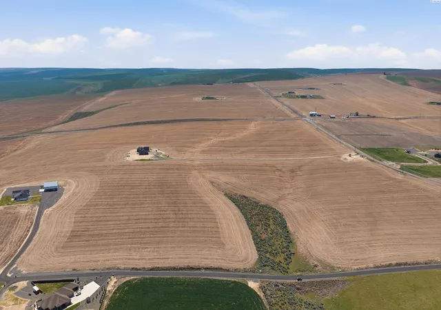 1st image of Tbd Clodfelter Rd, Kennewick, WA 99338 | MLS# 292771