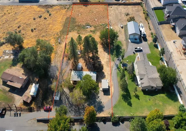 1st image of 7606 Woodford Lane, West Richland, WA 99353 | MLS# 294583