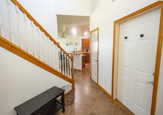 2nd image of 784 Canyon, Richland, WA 99352 | MLS# 293998