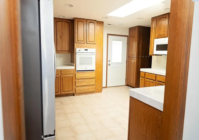 3rd image of 2912 N Rd 48, Pasco, WA 99301 | MLS# 294316