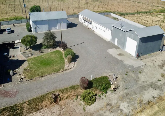 4th image of 481 Woodall Rd, Grandview, WA 98930 | MLS# 293602