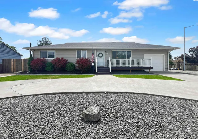 1st image of 805 Catskill St, Richland, WA 99354 | MLS# 293488