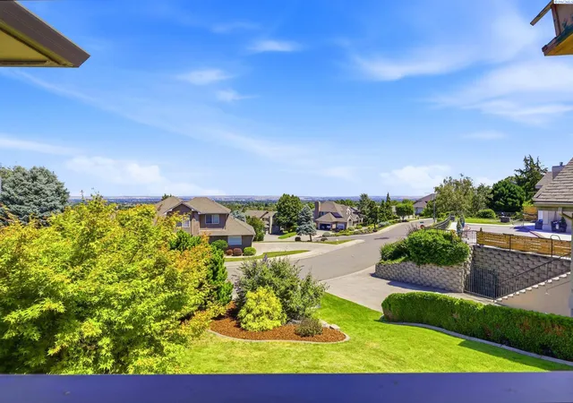 2nd image of 3703 W 42nd, Kennewick, WA 99337 | MLS# 294305