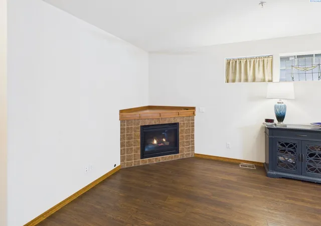 Photo 3 of Condo for sale at 7810 W 21st Avenue, Kennewick, WA 99338 | MLS# 294905 | Listing updated on 2026-09-17